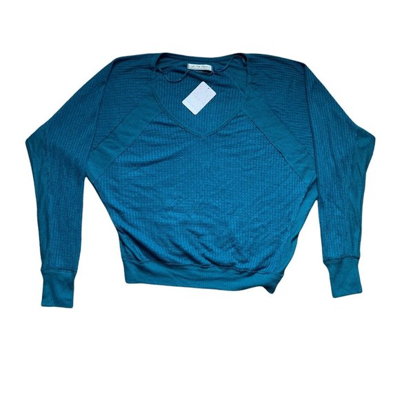 Free People Palace Teal Santa Clara Thermal Top V-Neck Size Large - Picture 11 of 11